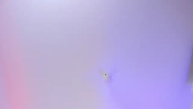 LucianaWild's cam snapshot