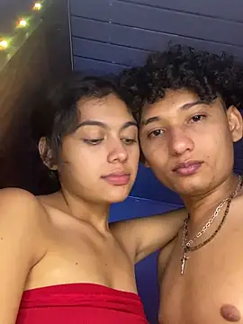 Nezuko-uWux live sex cam