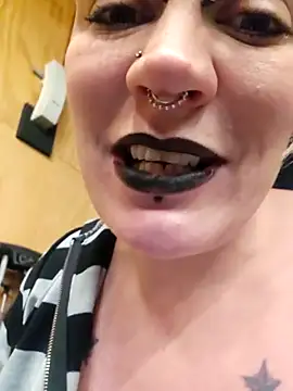 PinkTheHawk live sex cam