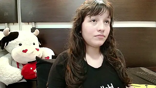 Marii_18 live sex cam