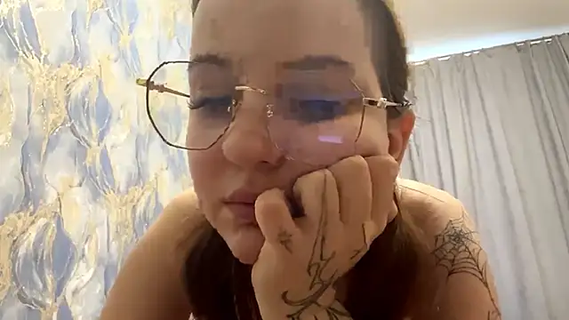 EvaLagorio's cam snapshot