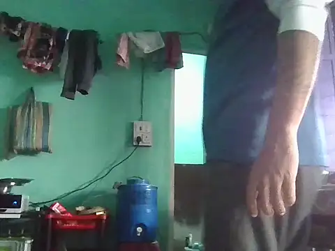 Desiboi4u live sex cam