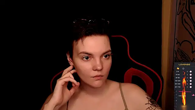 KrisNeal live sex cam