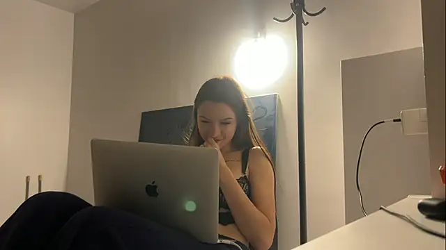 TeofilqKoral's cam snapshot