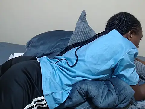 khakiline's cam snapshot