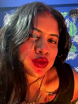 V-Hot-Sweti live sex cam