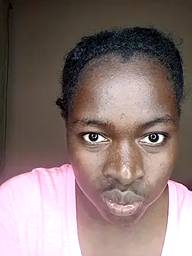 _cutemelania's cam snapshot