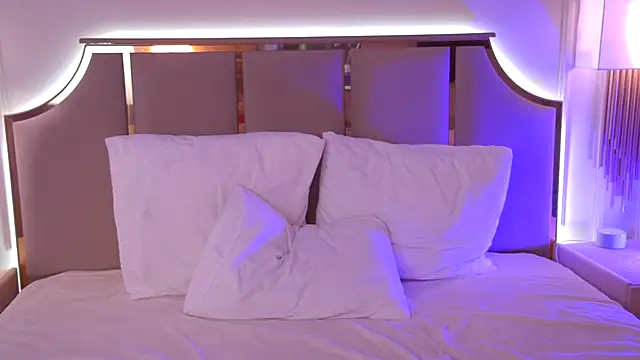 ArianaMell's cam snapshot