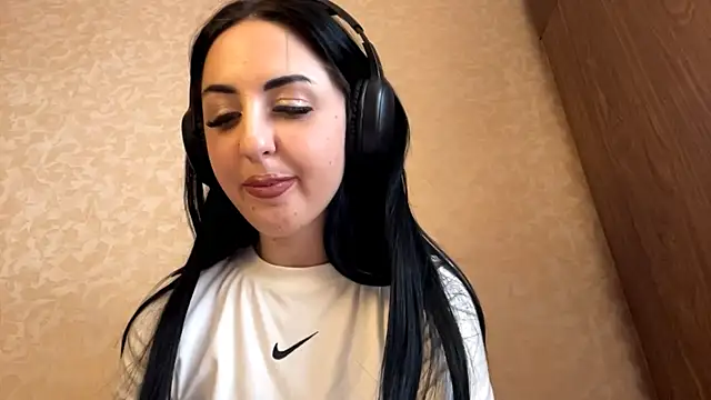 CindyFlowers's cam snapshot