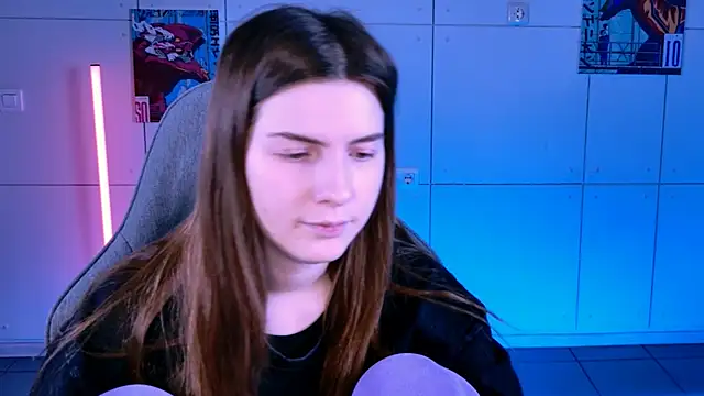 AliceCUNTach's cam snapshot