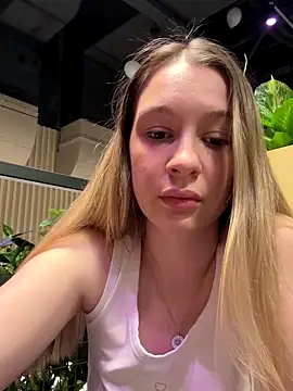 SashaCatt's cam snapshot