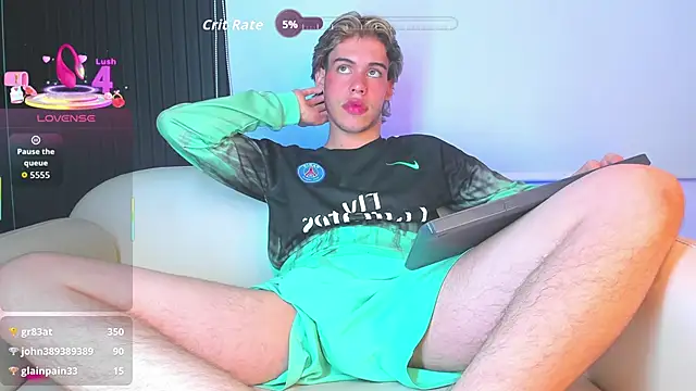 Lucian_grey's cam snapshot