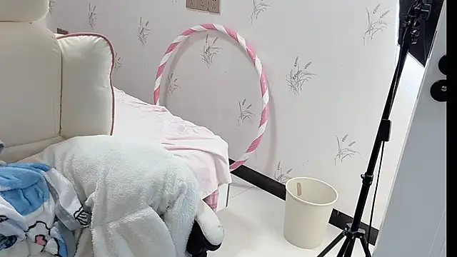 puppy-999's cam snapshot