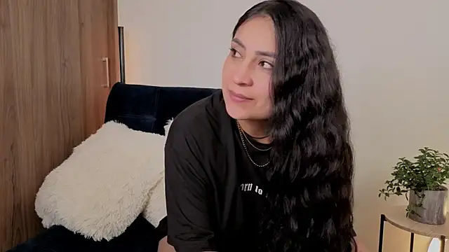 amyross_s1's cam snapshot