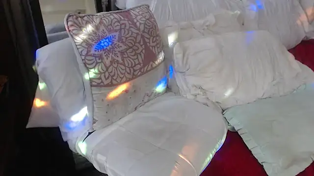 mysterymel's cam snapshot