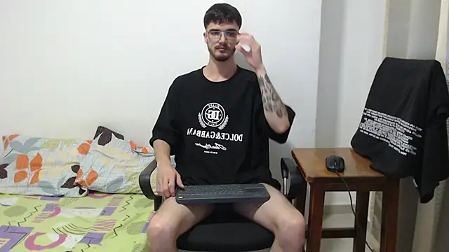 Aleex_Miller's cam snapshot