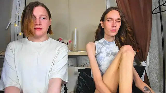 Calvin_and_Kevin's cam snapshot