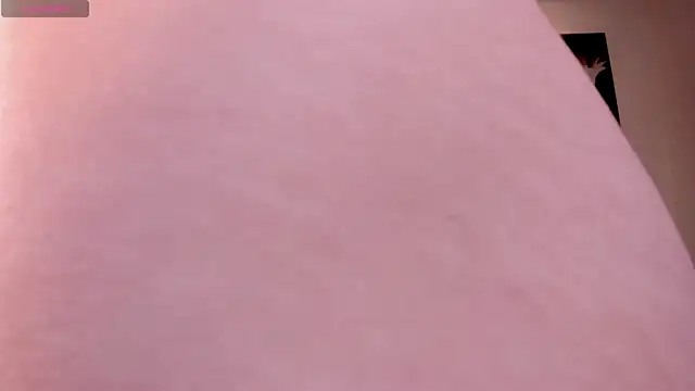 MeganCross1's cam snapshot