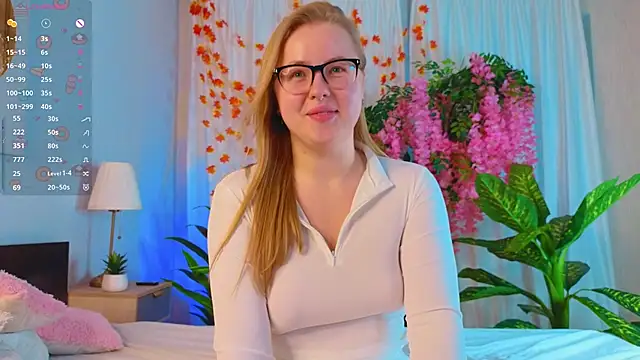 JudithWilson's cam snapshot