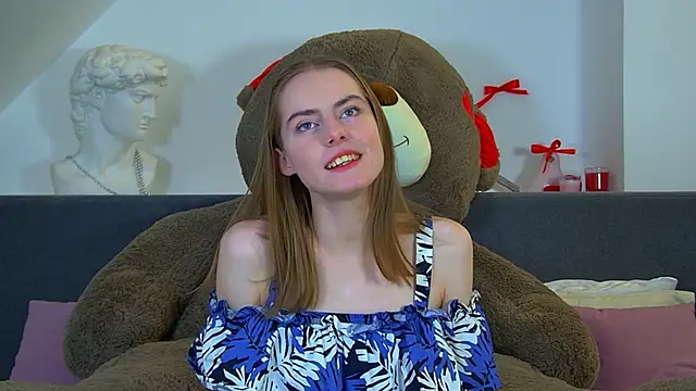 LiliLombroso's cam snapshot