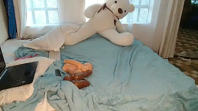 butterflyass_queen's cam snapshot