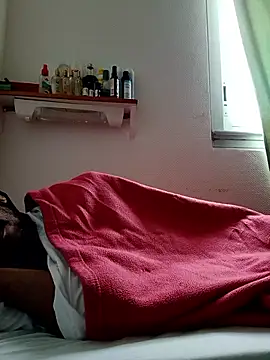 Mikaaa97 live sex cam