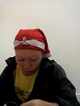 girl-hot2x's cam snapshot