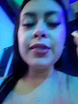 CrisMarulanda's cam snapshot