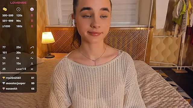 JinnyMcie's cam snapshot