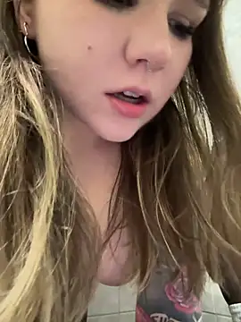 PumaShyXD live sex cam