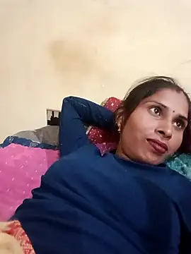 Veshali_Love143's cam snapshot