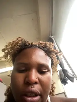 houseforsex's cam snapshot