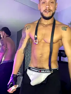 ARON_TAYLER01 live sex cam