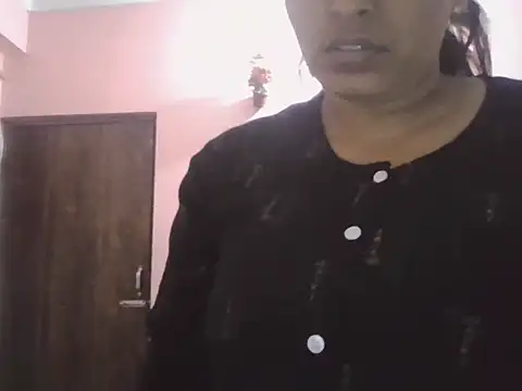 Hot-shanvi live sex cam