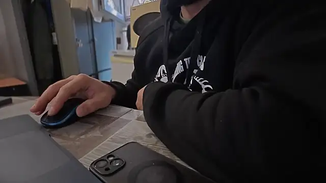 TigerOne19 live sex cam