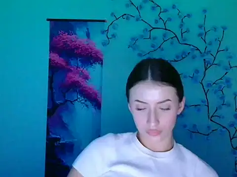 AlisaBubbles's cam snapshot