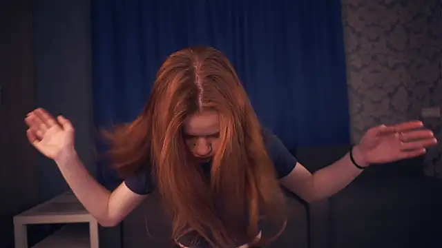 KarlynGow's cam snapshot