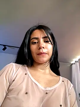 Sara-215's cam snapshot