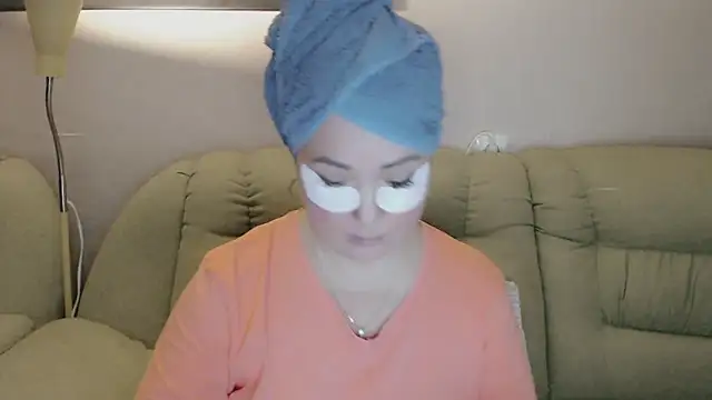 infinity_loveliness live sex cam