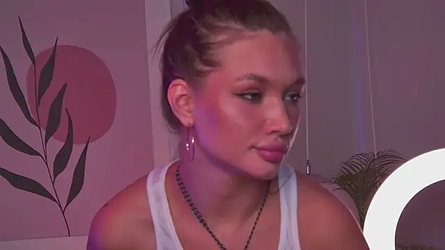 ViolaFlirt live sex cam