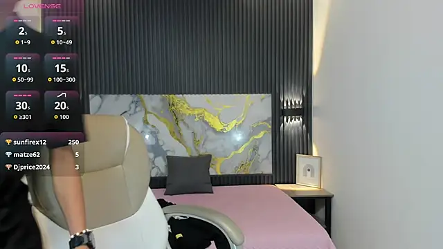 SantiagoRusso18 live sex cam