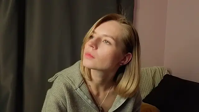 BaileyBernos's cam snapshot