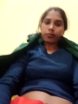 Veshali_Love143's cam snapshot