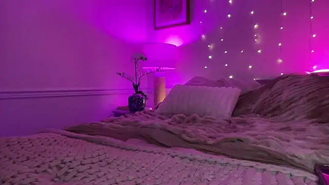 Fitnessbabe69 live sex cam