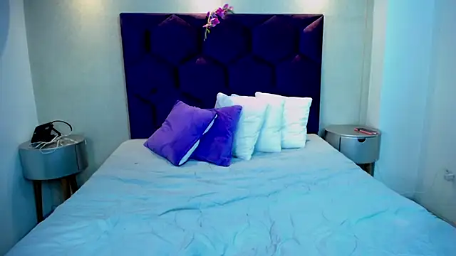 MiiaSuki's cam snapshot