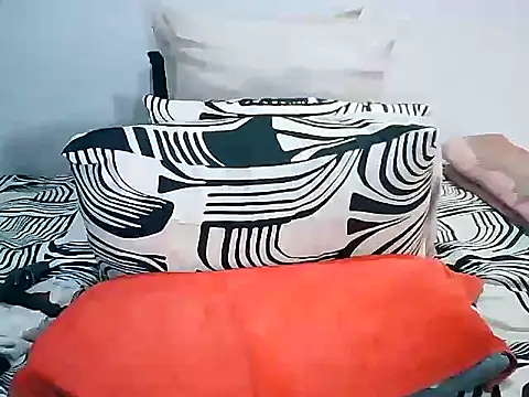 CreamBum1xx's cam snapshot