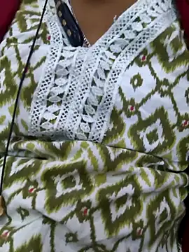 Ananya_34's cam snapshot