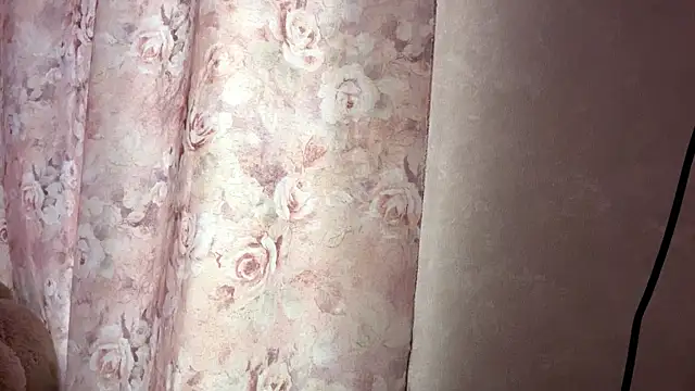 AxyKitten's cam snapshot