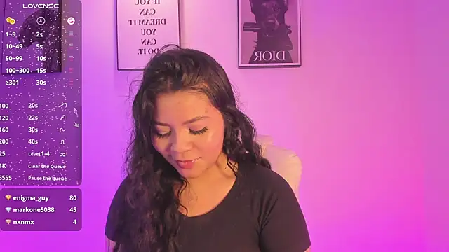 LizzyPonce's cam snapshot