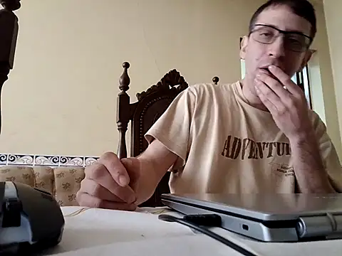 White_rabbit_'s cam snapshot